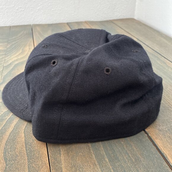 Vintage 1970s Notre Dame Fighting Irish NCAA Fitted New Era Wool Cap 7 3/8 (E9) - Picture 4 of 6